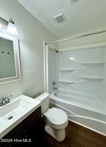 $2,195 | 214 Lancaster Road, Wilmington, NC 28409