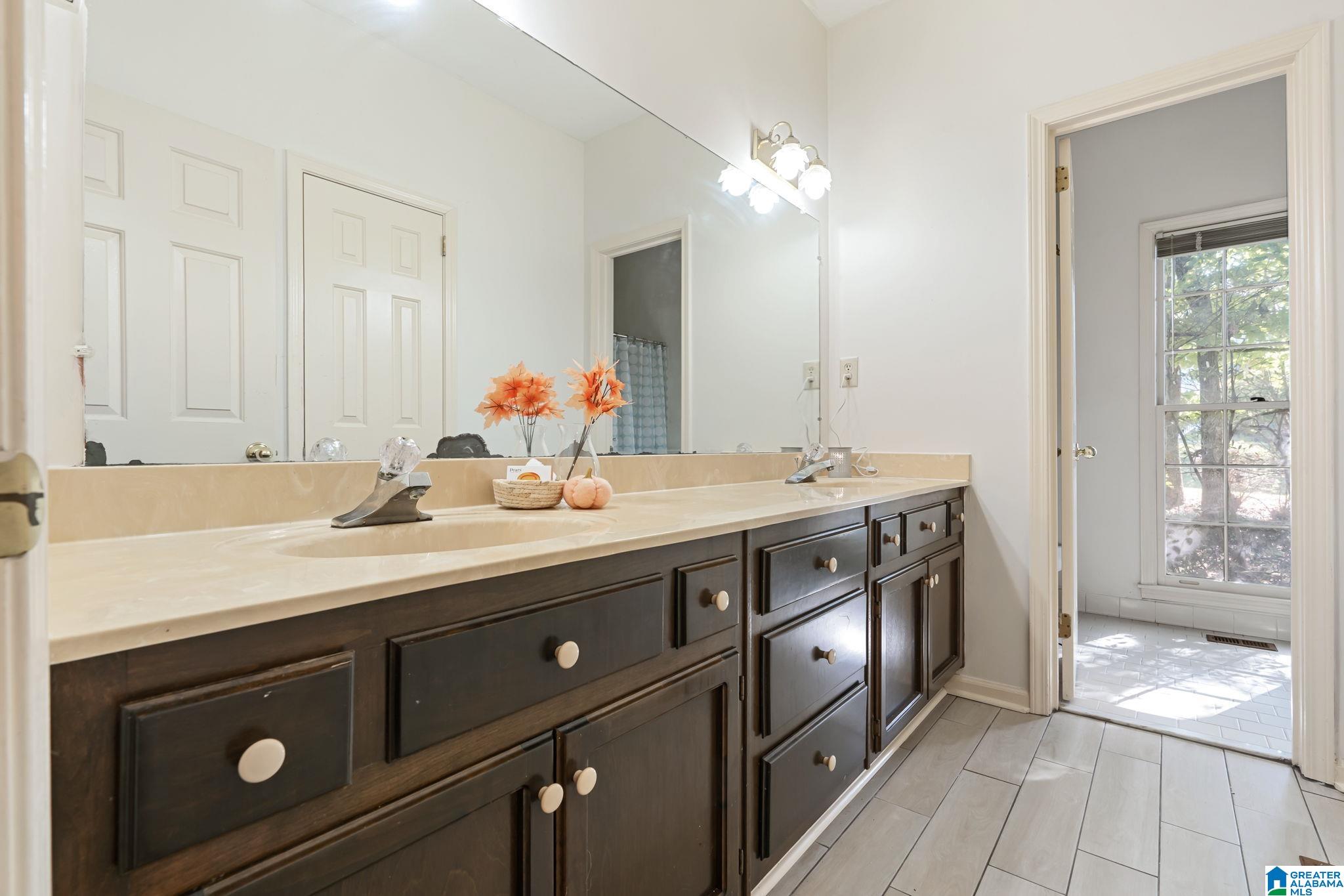 1303 Sequoia Trail Alabaster, AL 35007 - Photo 11 of 26