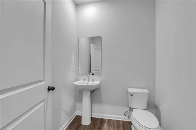 $2,350 | 845 York Alley, Acworth, GA 30102