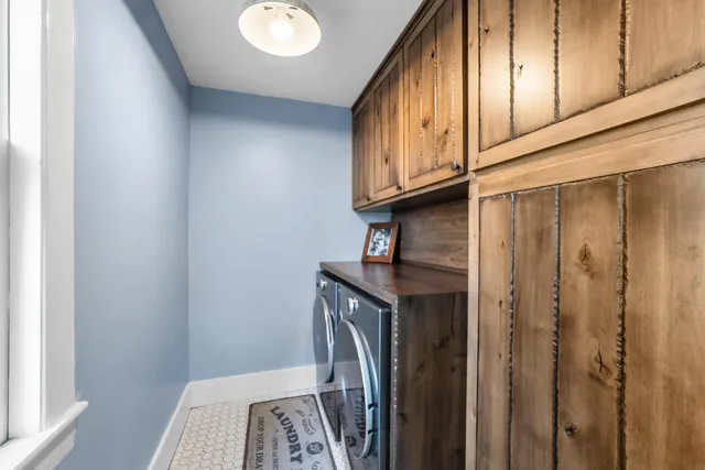 $950,000 | 935 Dutch Neck Road, Waldoboro, ME 04572