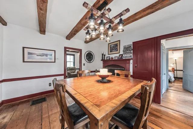 $950,000 | 935 Dutch Neck Road, Waldoboro, ME 04572