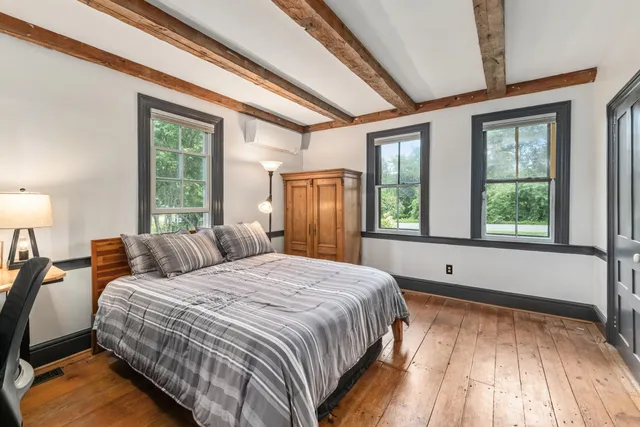 $950,000 | 935 Dutch Neck Road, Waldoboro, ME 04572