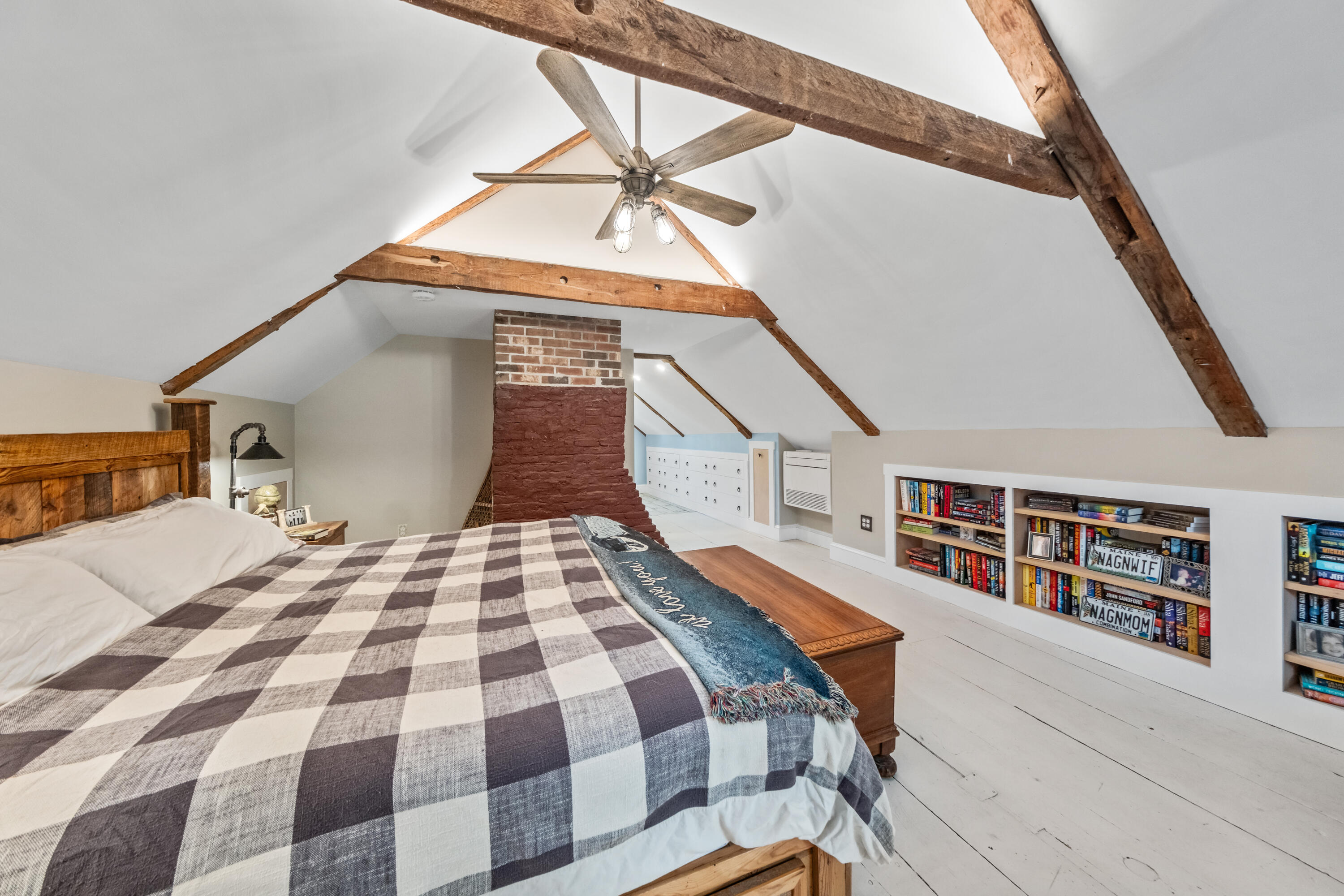 935 Dutch Neck Road Waldoboro, ME 04572 - Photo 35 of 78 2nd Floor Bedroom