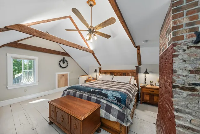 $950,000 | 935 Dutch Neck Road, Waldoboro, ME 04572