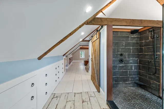 $950,000 | 935 Dutch Neck Road, Waldoboro, ME 04572