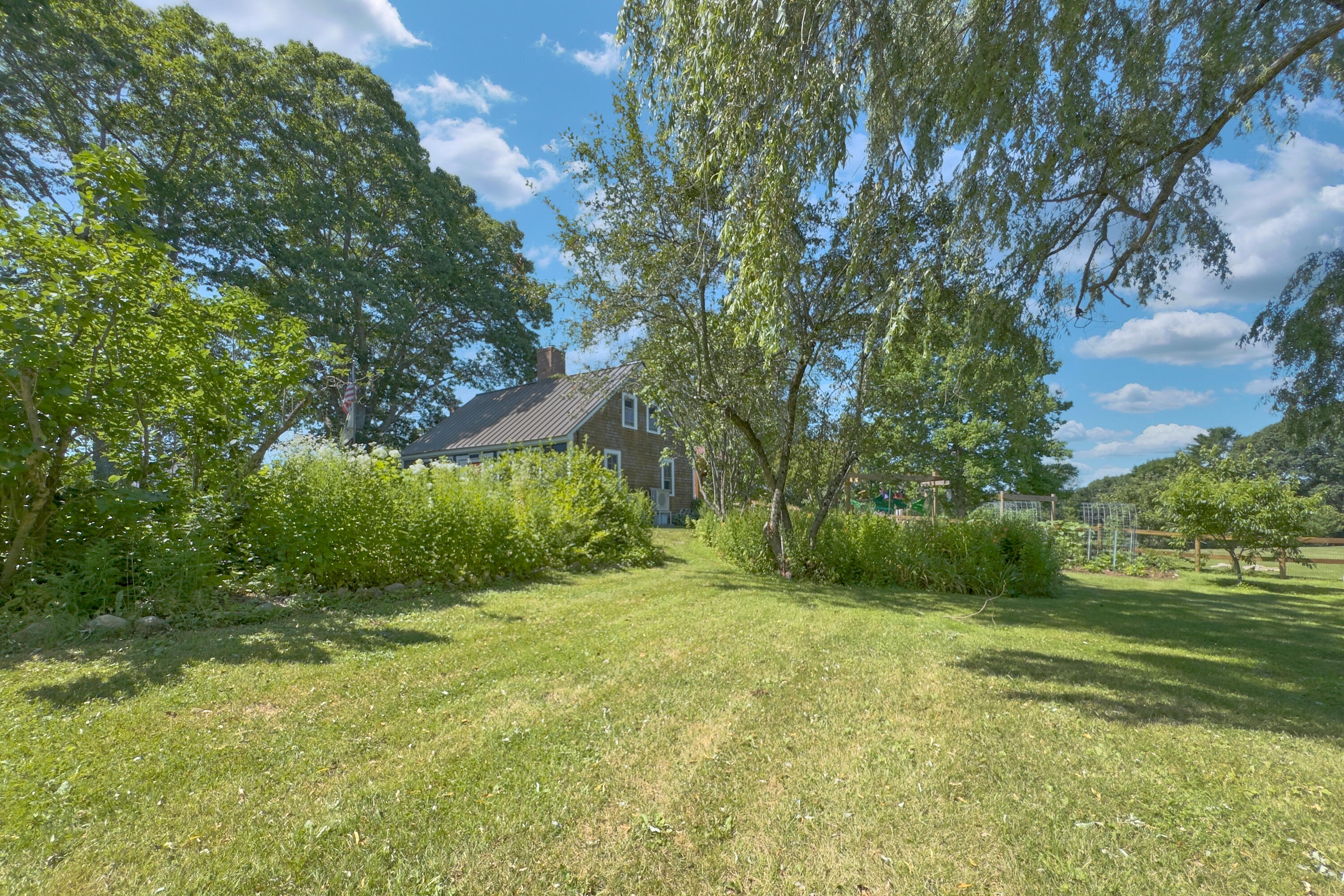 935 Dutch Neck Road Waldoboro, ME 04572 - Photo 48 of 78 Side yard