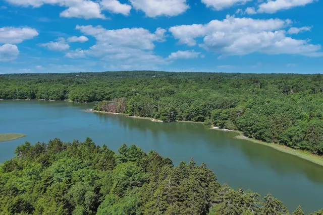 $950,000 | 935 Dutch Neck Road, Waldoboro, ME 04572