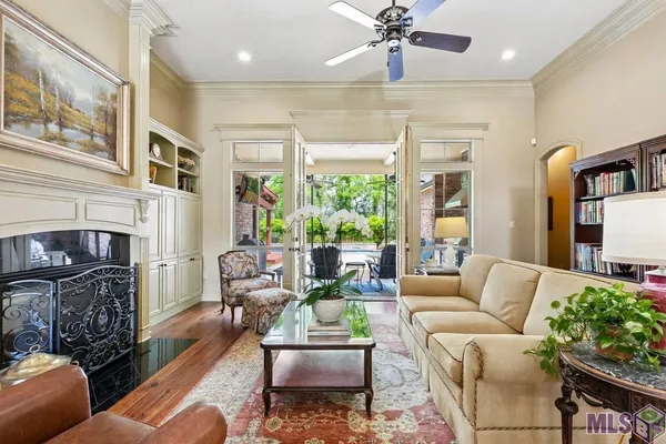 $705,000 | 13528 Landmark Drive, Baton Rouge, LA 70810
