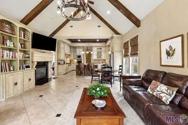 $705,000 | 13528 Landmark Drive, Baton Rouge, LA 70810