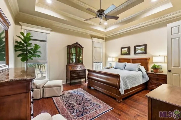 $705,000 | 13528 Landmark Drive, Baton Rouge, LA 70810