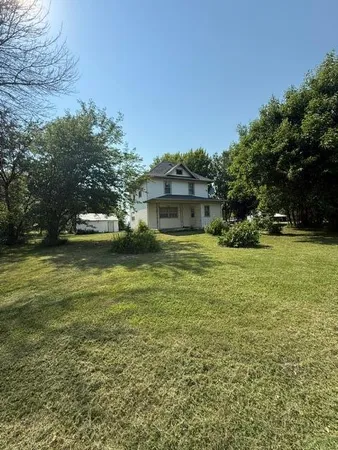 $235,000 | 103 14th Street North, Brewster, MN 56119