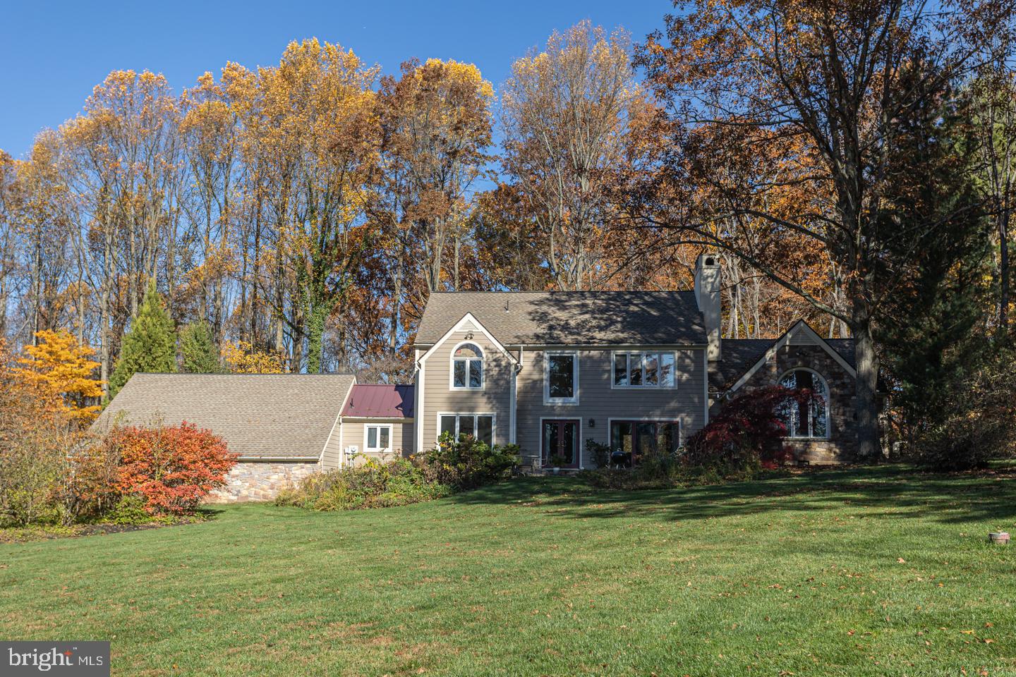 3320 North Sugan Road New Hope, PA 18938 - Photo 2 of 51 Gallery Image 2