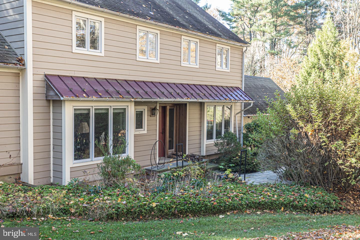 3320 North Sugan Road New Hope, PA 18938 - Photo 4 of 51 Gallery Image 4