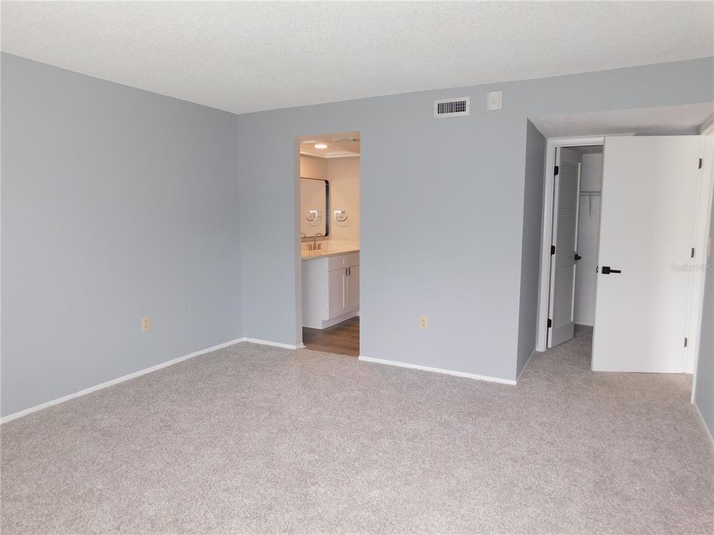 218 Caryl Way Oldsmar, FL 34677 - Photo 14 of 29 a view of an empty room and closet area
