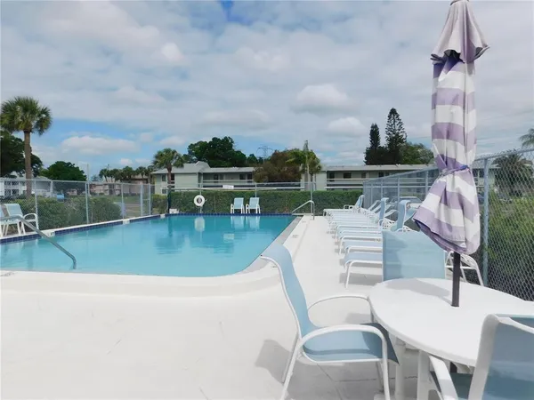 $198,000 | 218 Caryl Way, Oldsmar, FL 34677