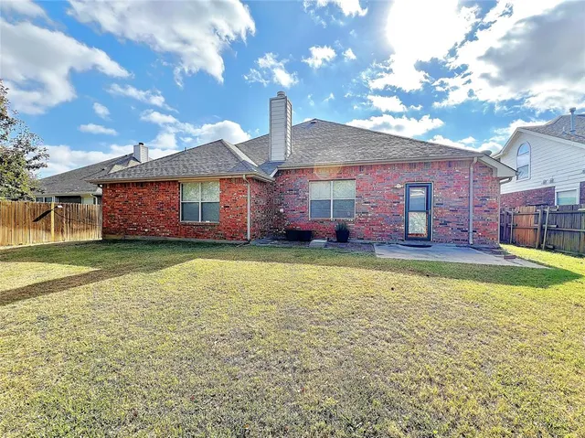 $2,695 | 4003 Greenwood Way, Mansfield, TX 76063