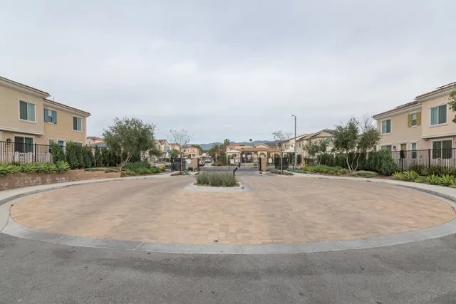 a view of city view with a building