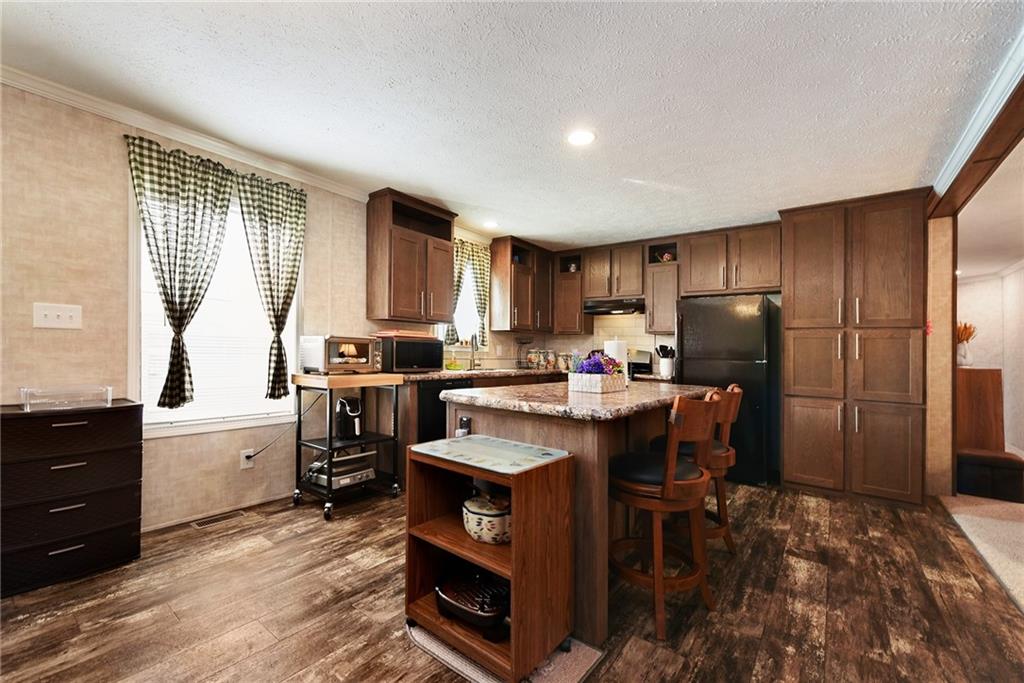 296 Ridge Lane Murrysville, PA 15668 - Photo 8 of 26 Gallery Image 8