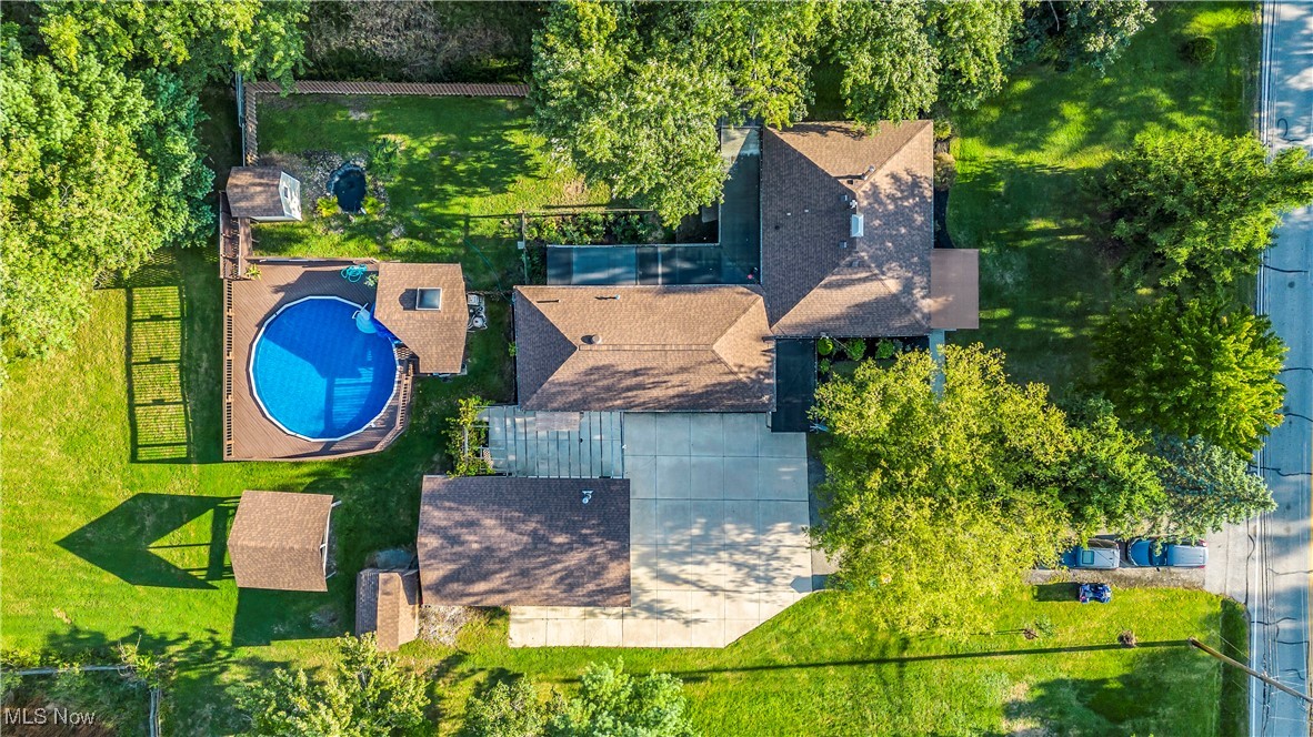 7479 Macedonia Road Bedford, OH 44146 - Photo 5 of 42 Bird's eye view