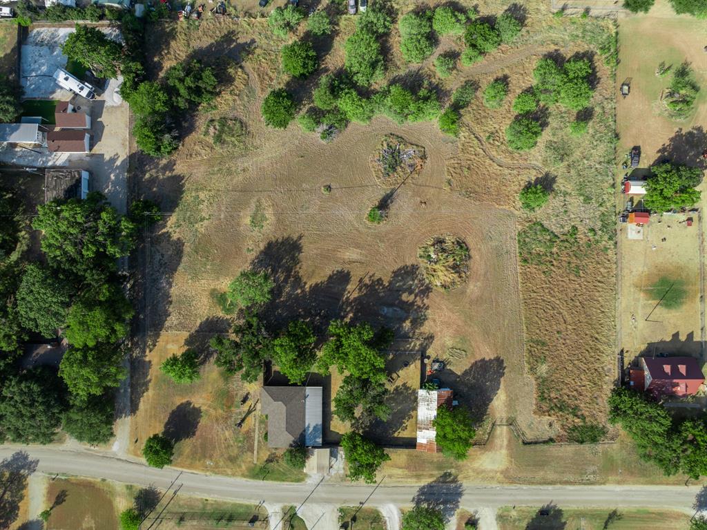 205 Rabbit Run Woodway, TX 76712 - Photo 3 of 40 Gallery Image 3