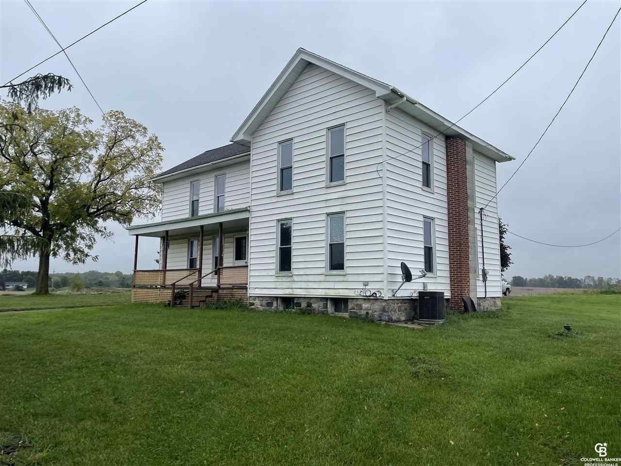 1207 West Bennington Road Owosso, MI 48867 - Photo 3 of 14 50057087-2.JPG