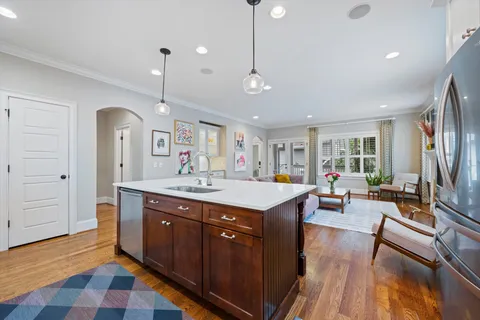 $2,000,000 | 1008 Caldwell Avenue, Nashville, TN 37204