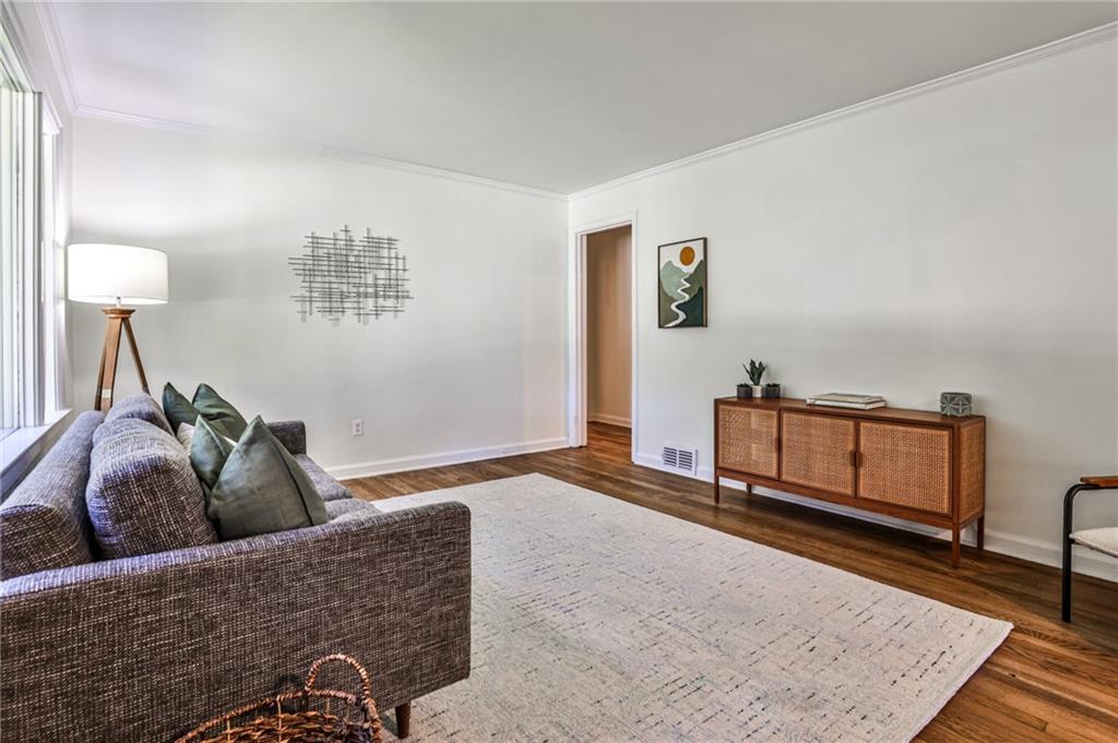 878 Scott Circle Decatur, GA 30033 - Photo 3 of 30 a living room with furniture