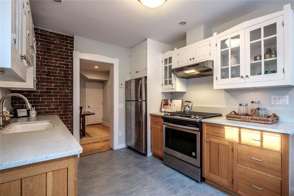6 Stratton Place Portland, ME 04101 - Photo 12 of 35 Photo