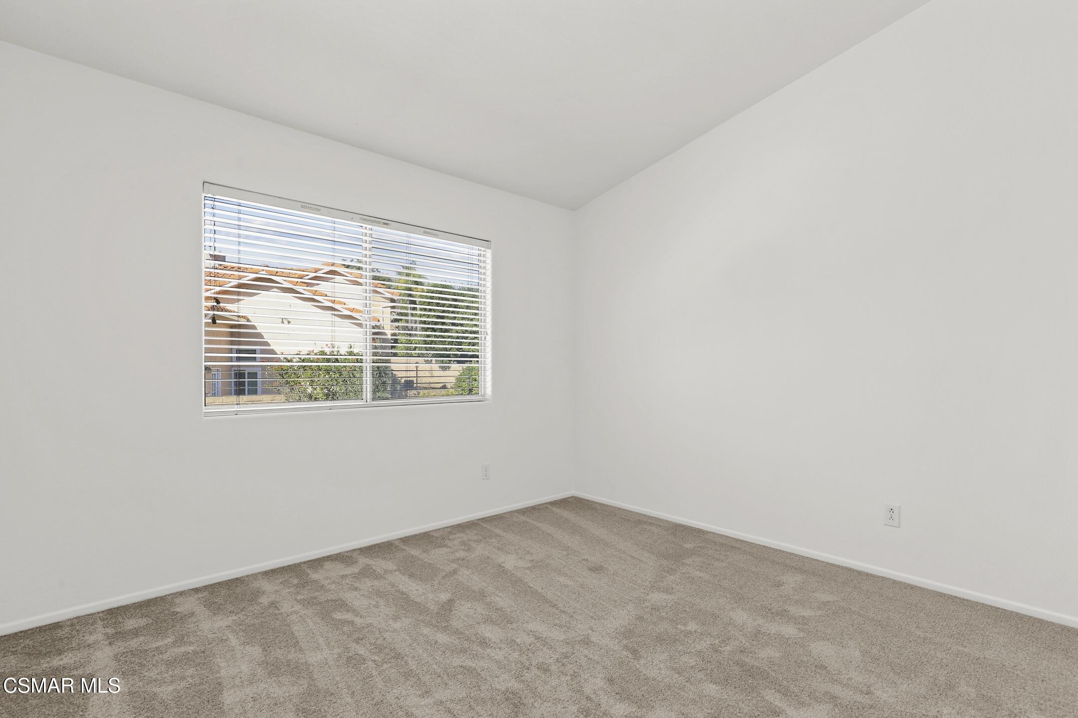 495 Novara Way Oak Park, CA 91377 - Photo 19 of 26 Bedroom #3