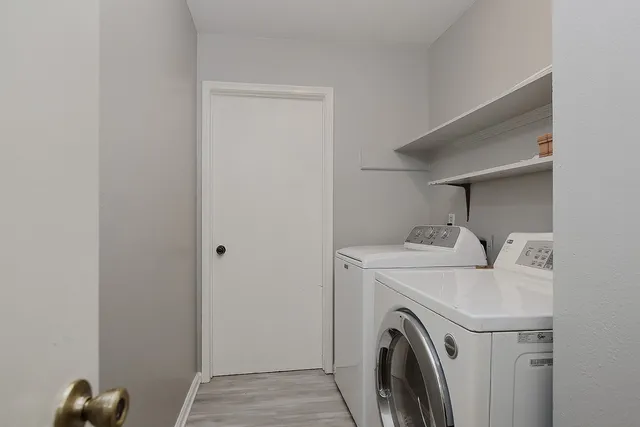 $2,800 | 99 North Deerfoot Circle, The Woodlands, TX 77380