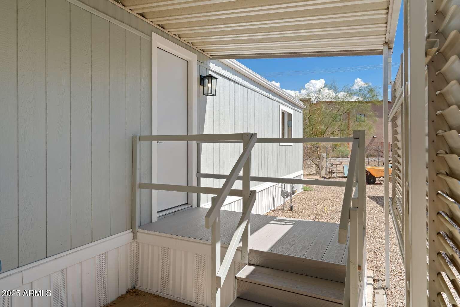 5000 East Grant Road, Unit 203 Tucson, AZ 85712 - Photo 16 of 19 a view of entryway and workspace