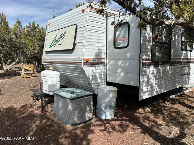 a view of a pathway of a building