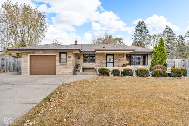 $189,900 | 1950 Spang Avenue, Terre Haute, IN 47805