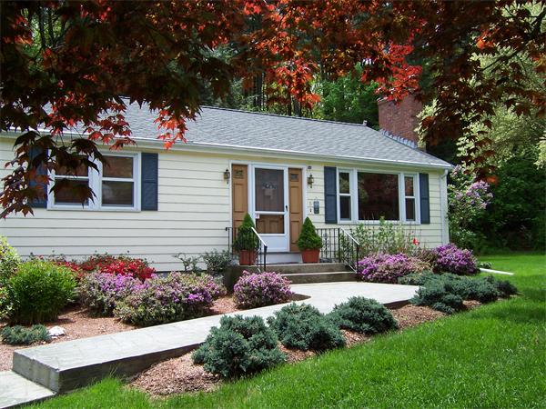 8 Winslow Road Chelmsford, MA 01824 - Photo 1 of 27