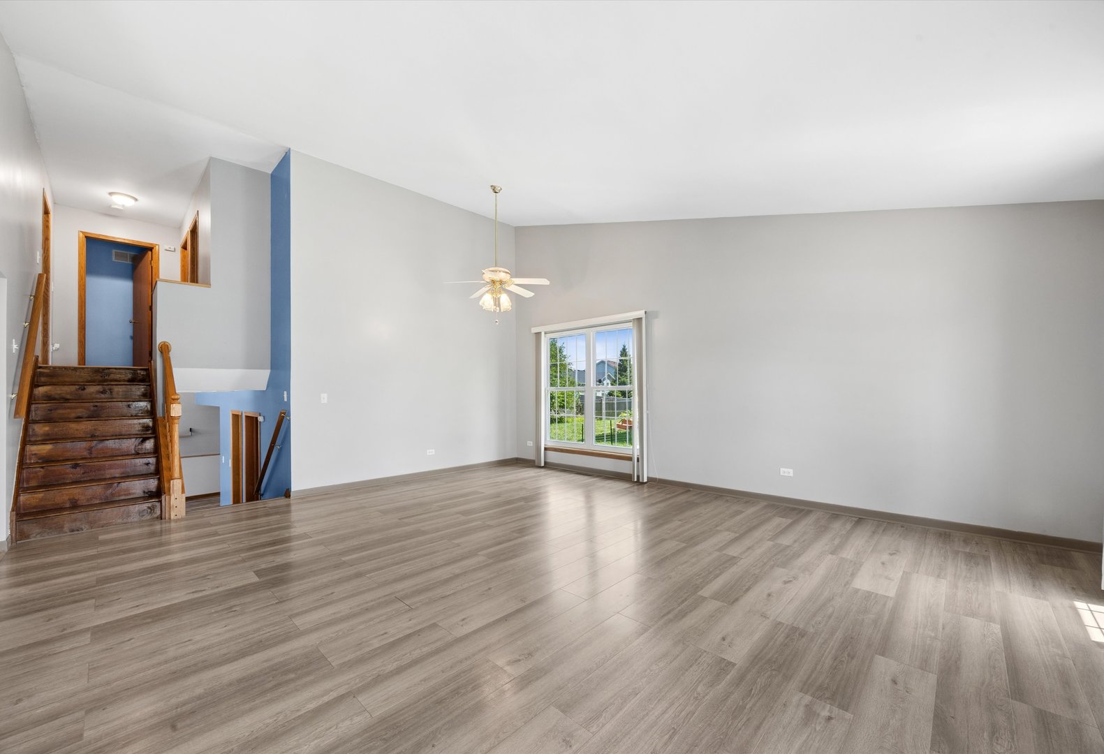1844 Kendall Ridge Boulevard Plainfield, IL 60586 - Photo 5 of 43