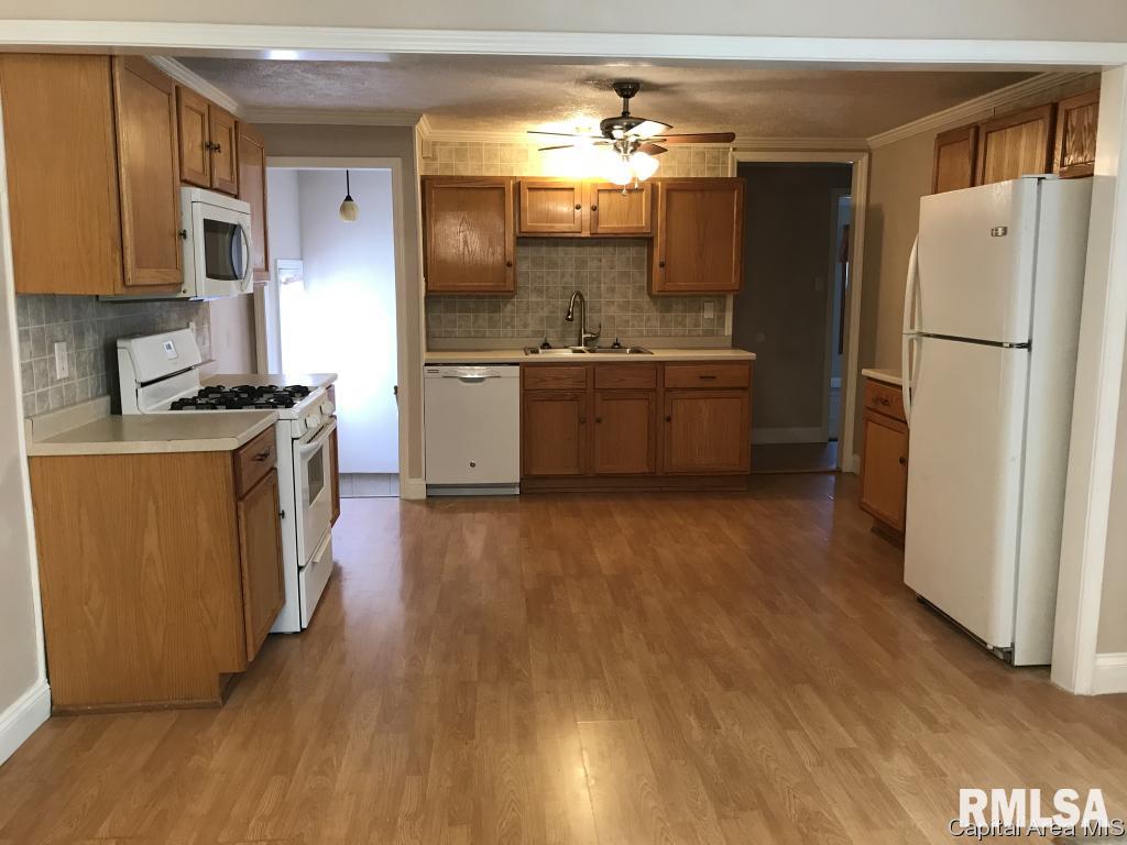 614 South Wesley Street Springfield, IL 62703 - Photo 4 of 20