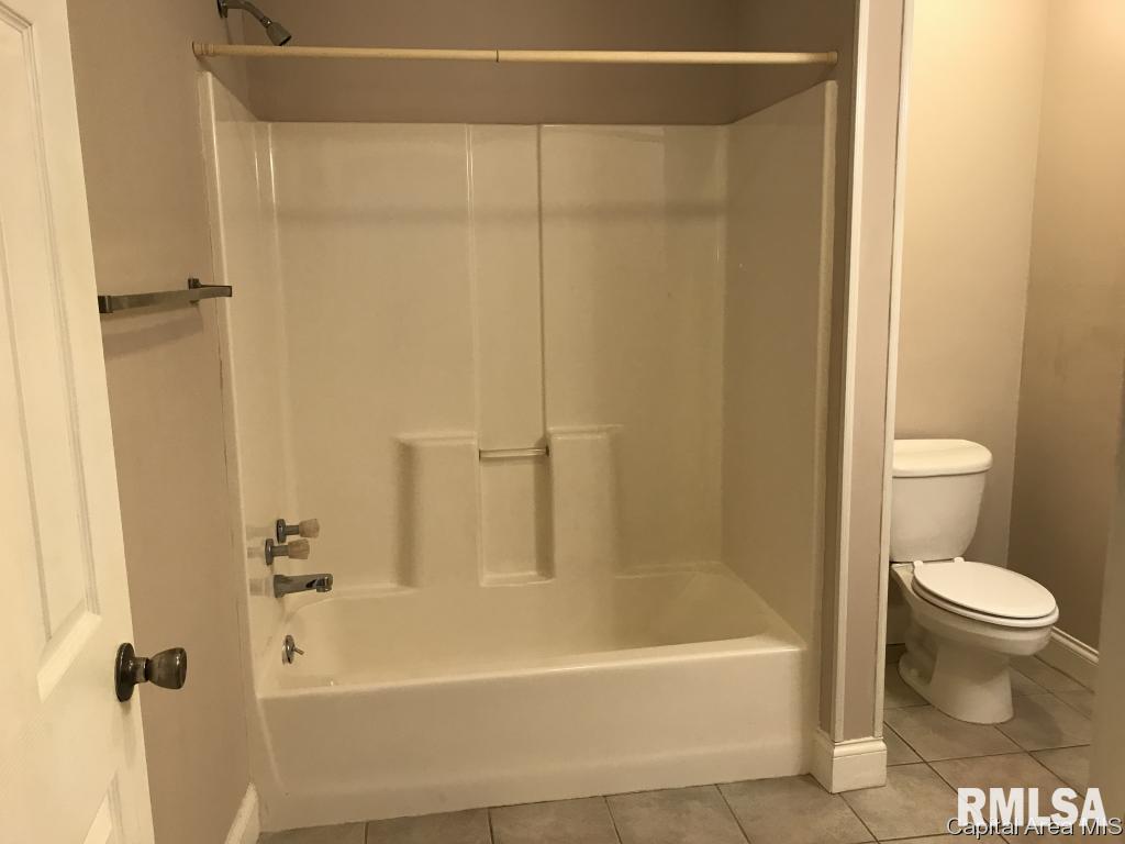 614 South Wesley Street Springfield, IL 62703 - Photo 8 of 20