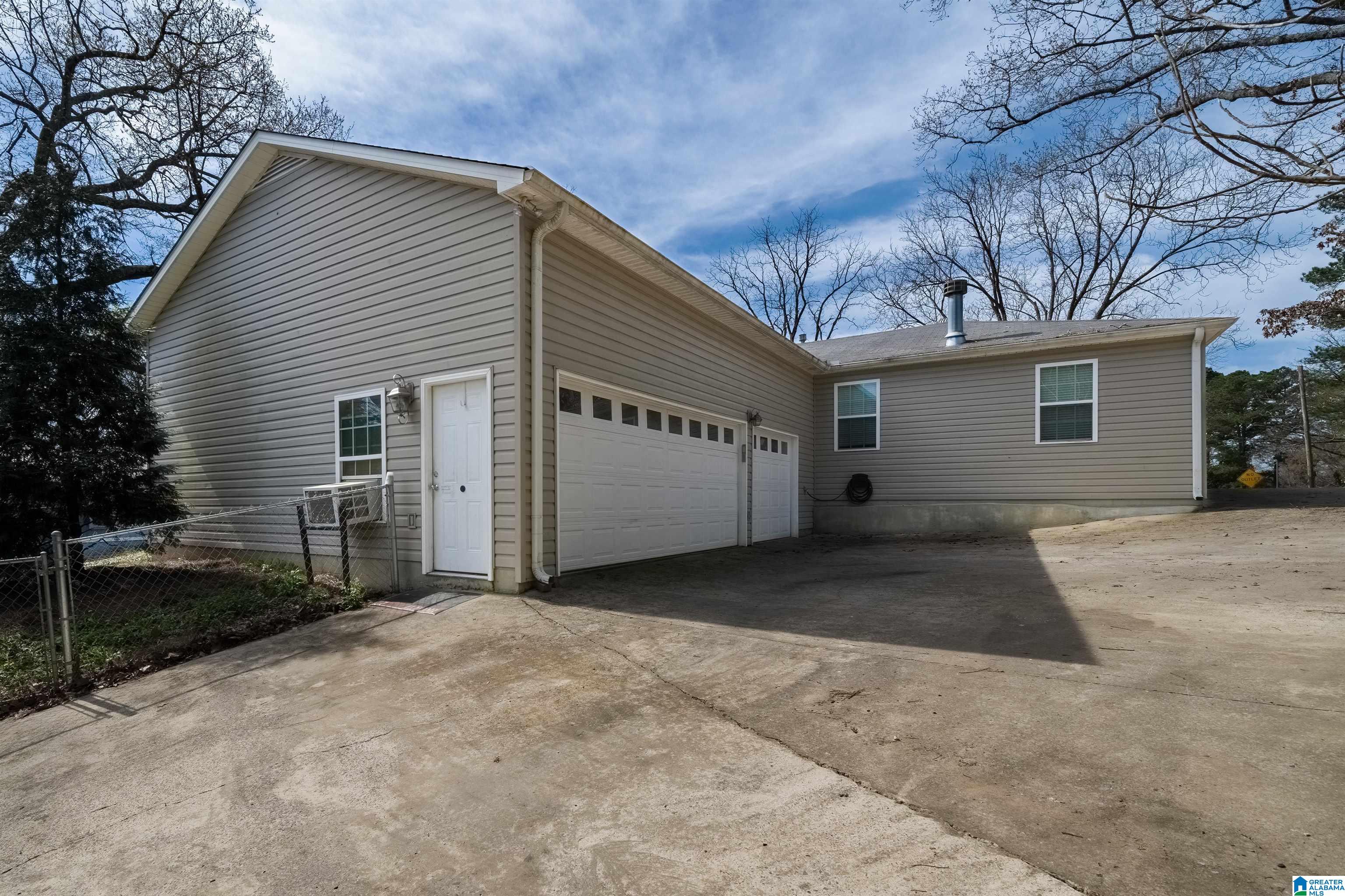 1550 Mt Olive Road Gardendale, AL 35071 - Photo 6 of 26