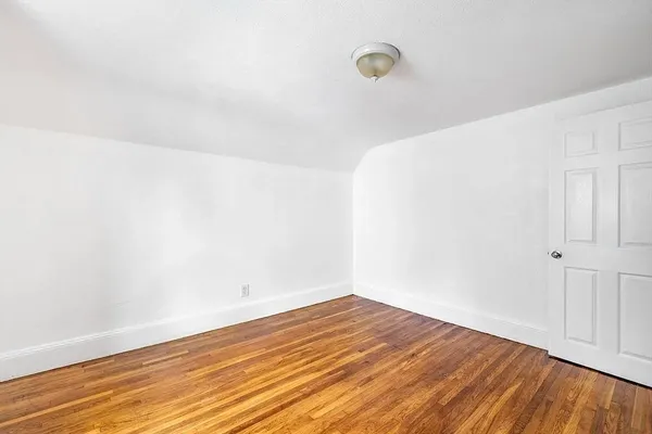 $5,600 | 59-61 Glenwood Road, Unit 59, Somerville, MA 02145