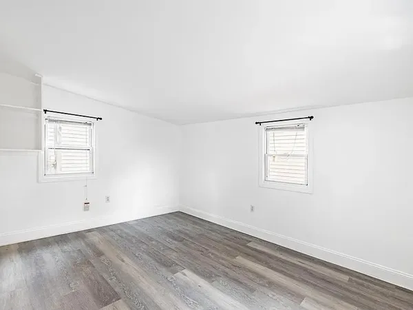 $5,600 | 59-61 Glenwood Road, Unit 59, Somerville, MA 02145