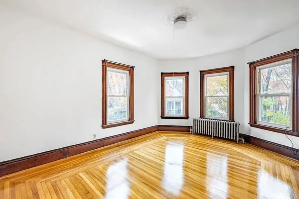 $5,600 | 59-61 Glenwood Road, Unit 59, Somerville, MA 02145