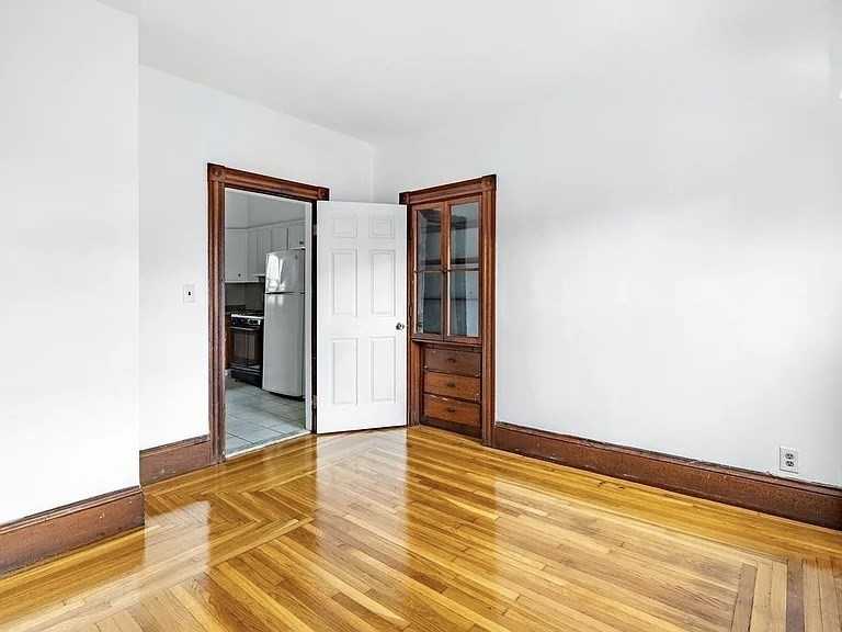 59-61 Glenwood Road, Unit 59 Somerville, MA 02145 - Photo 7 of 31 a view of an empty room