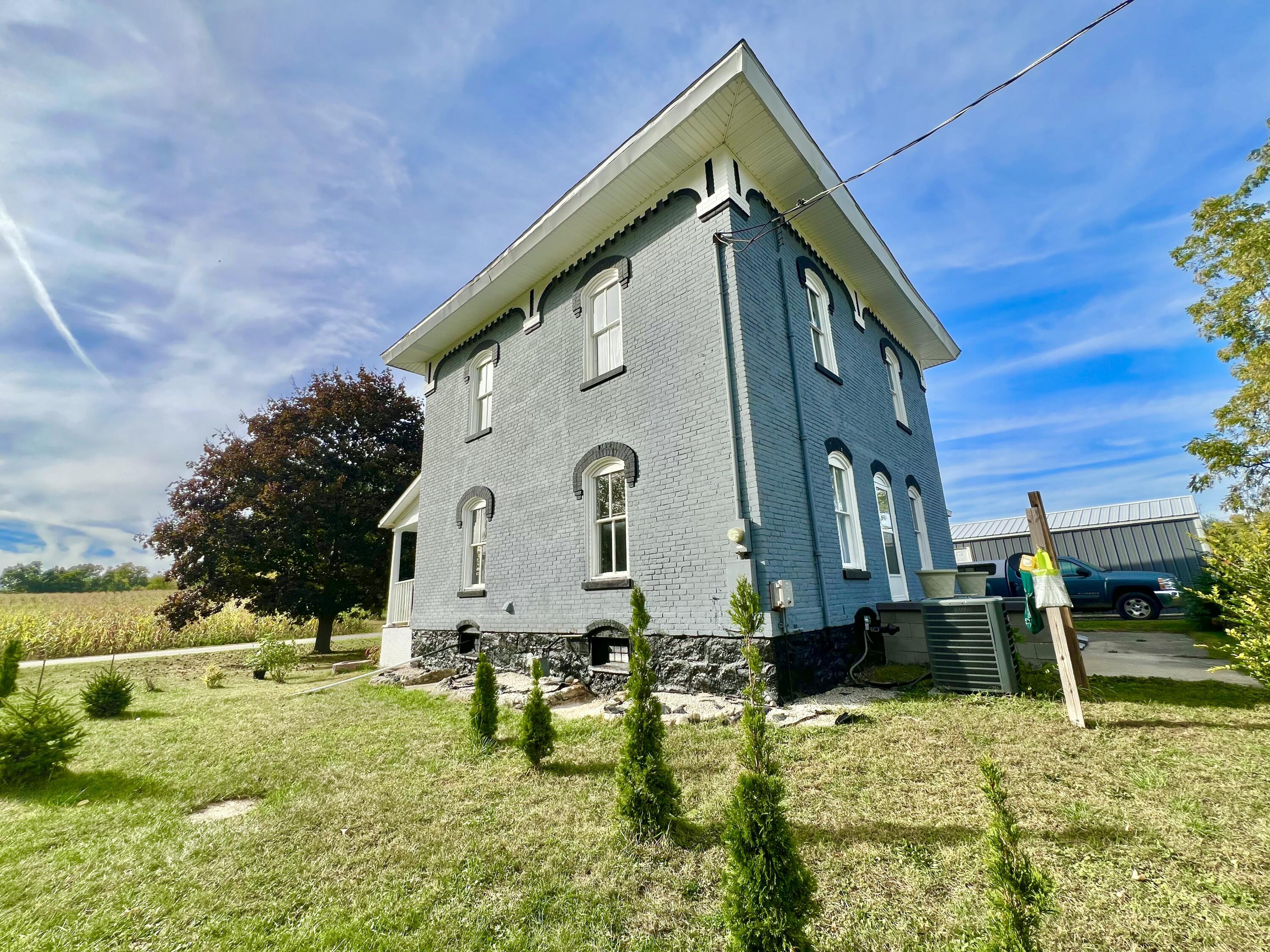 4635 South Pittsford Road Pittsford, MI 49271 - Photo 6 of 60 FullSizeRender 12