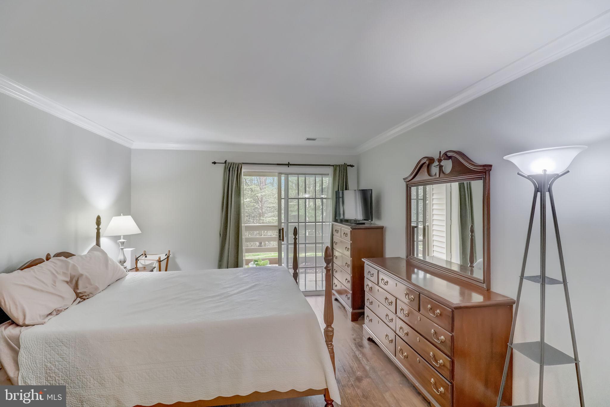 2237 Lovedale Lane, Unit 402B Reston, VA 20191 - Photo 15 of 36 Gallery Image 15