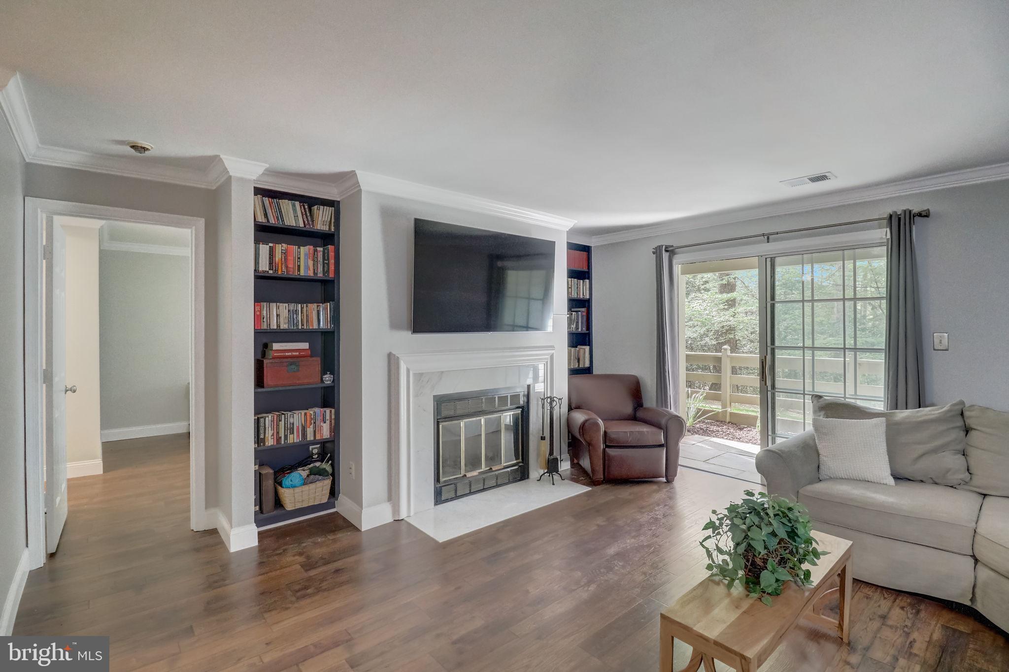 2237 Lovedale Lane, Unit 402B Reston, VA 20191 - Photo 2 of 36 Living Room