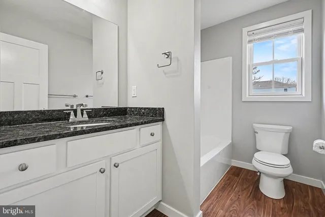 $2,500 | 120 Hart, Hershey, PA 17033