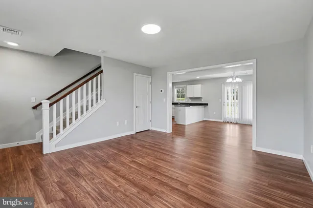 $2,500 | 120 Hart, Hershey, PA 17033