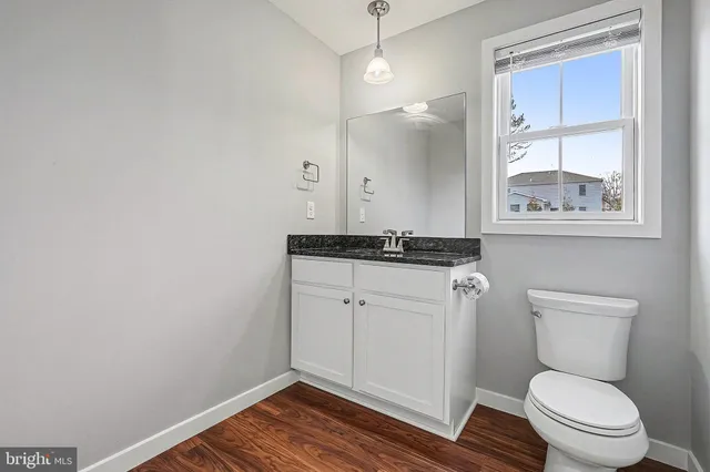 $2,500 | 120 Hart, Hershey, PA 17033