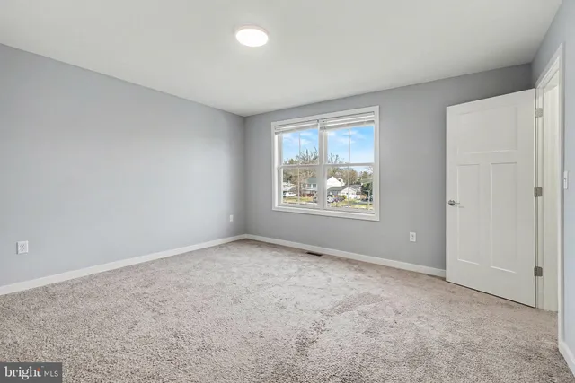 $2,500 | 120 Hart, Hershey, PA 17033