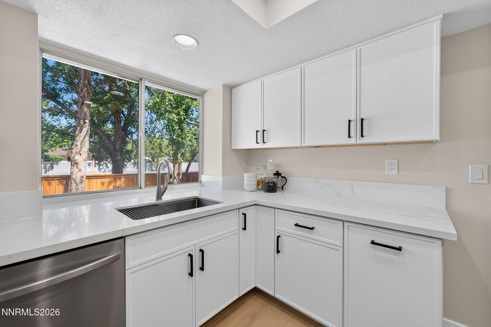 3039 Bramble Drive Reno, NV 89509 - Photo 14 of 45 39-DSC06223-Edit